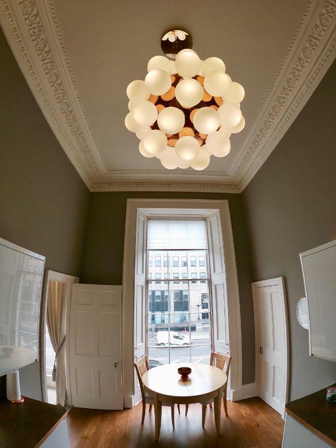 Escape To Edinburgh @ Albyn Place المظهر الخارجي الصورة